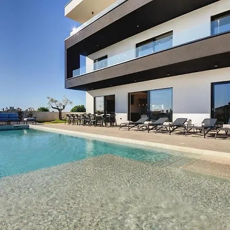 Enni Lux Apartamento *
